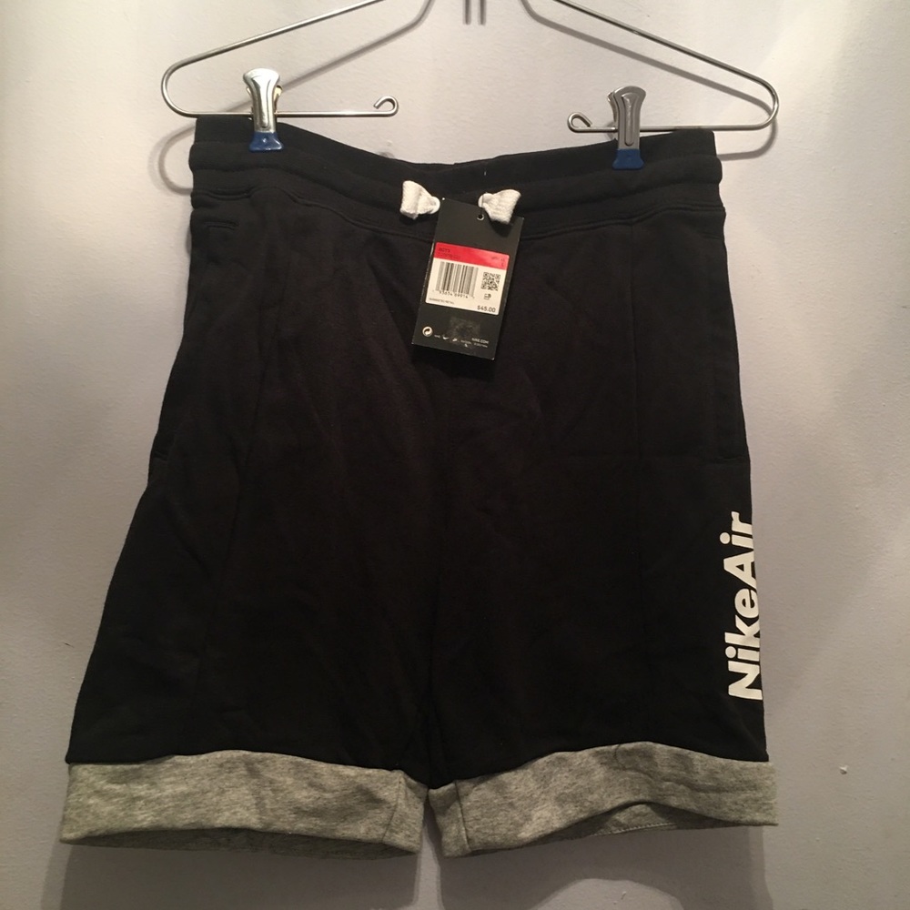 Nike Air boys short NWT